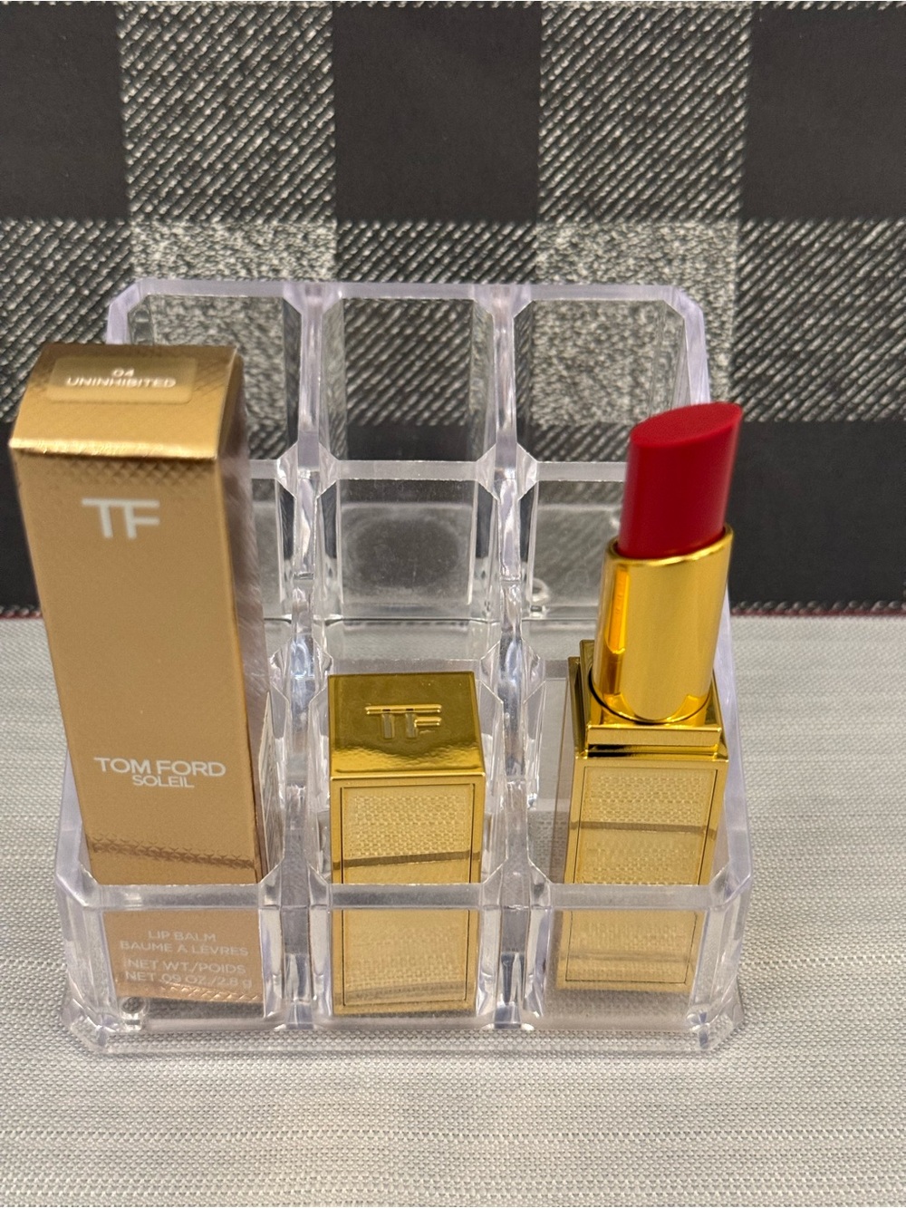 Tom Ford Soleil Uninhibited Lipstick - Vibrant Red